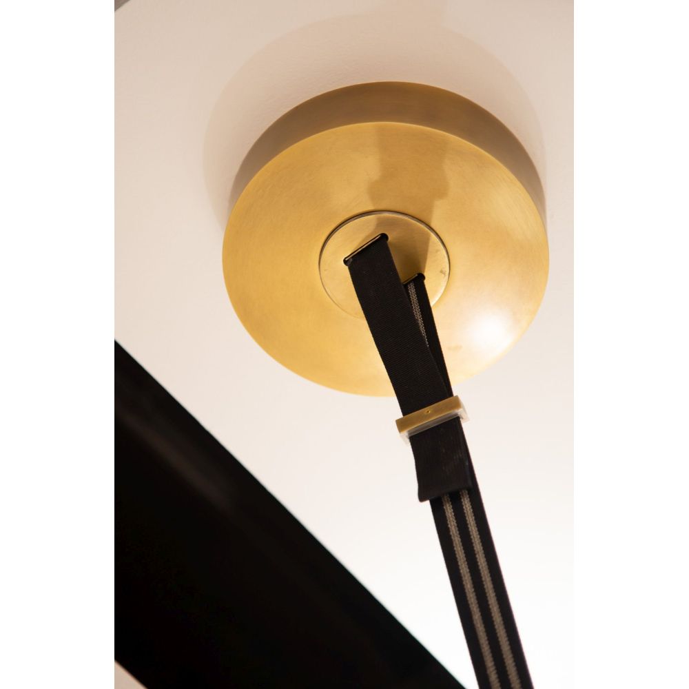 LP90404-VB